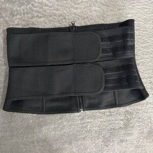Women’s faja compression waist trainer size 3XL